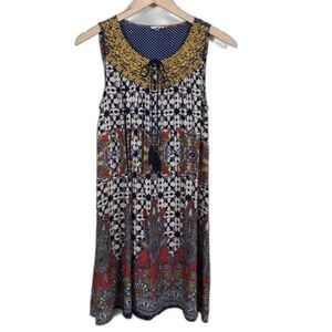 En Creme Sleeveless‎ Boho Tunic Top Womans Size S Embroidered Tassels